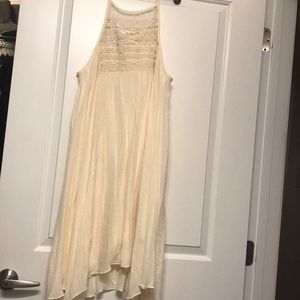 New cream flowy dress